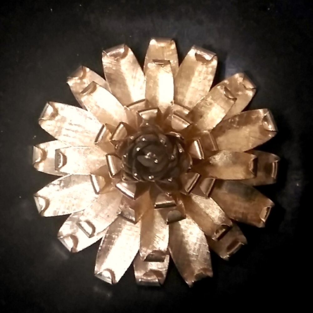 RARE VINTAGE ABSTRACT FLORAL BROOCH
